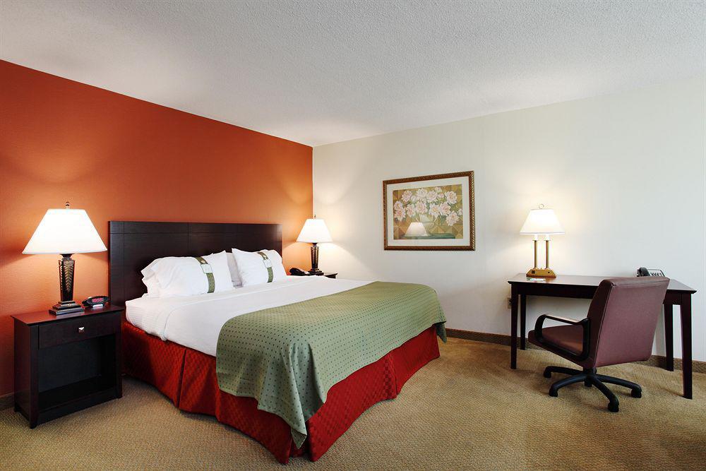 Holiday Inn Knoxville West - Cedar Bluff, An Ihg Hotel Habitación foto